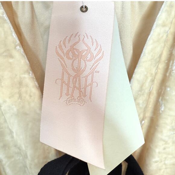 Free People We Are HAH Jump On It Velvet Jumpsuit In Almond Milk Size Small New - Picture 15 of 16